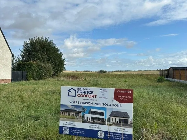 Terrain 687 m² 