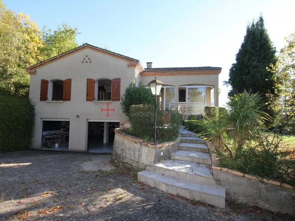 Maison Type 5 avec Piscine 
