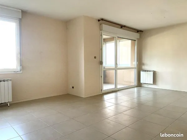 Appartement 3 pièces 65 m² 