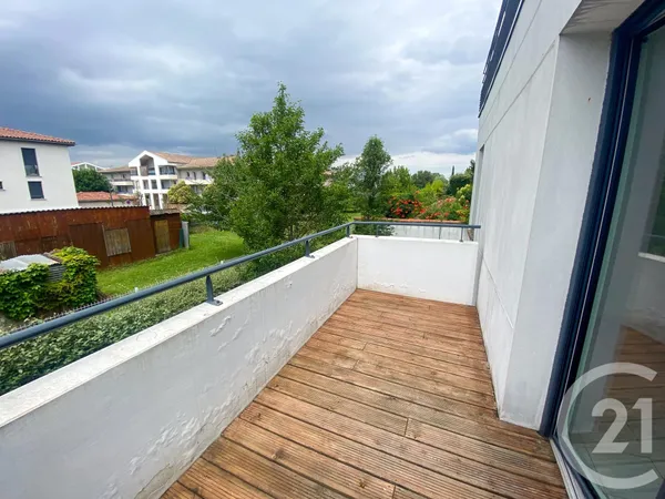Appartement 3 pièces 61 m² 