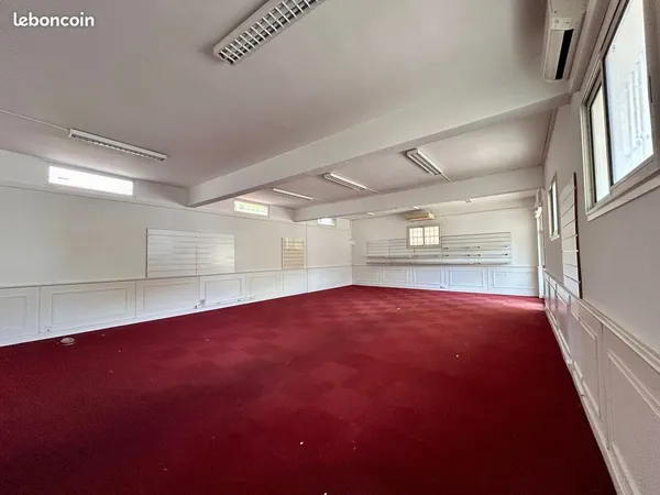Local commercial 349 m² Le Cannet 