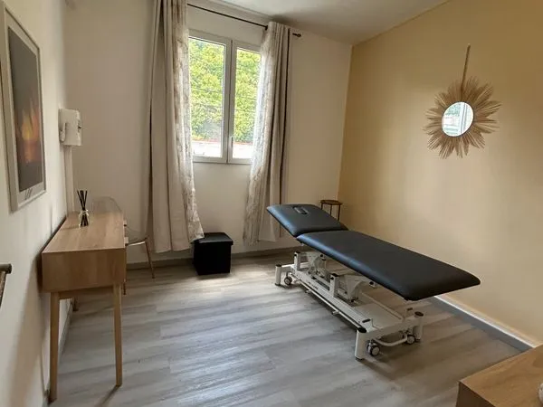 A Louer Salle de Soin Bien être meublée 