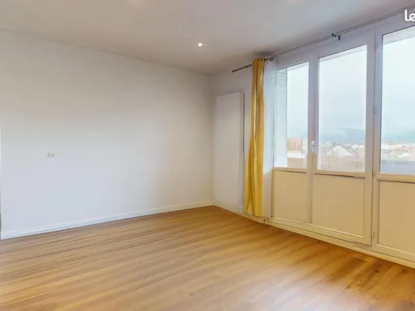 Appartement 4 pièces 62 m² 