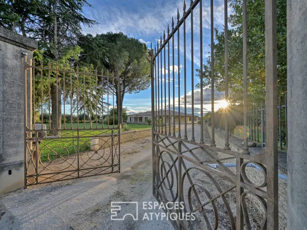 Entre pierre et lumière, propriété aux portes d'Uzès 