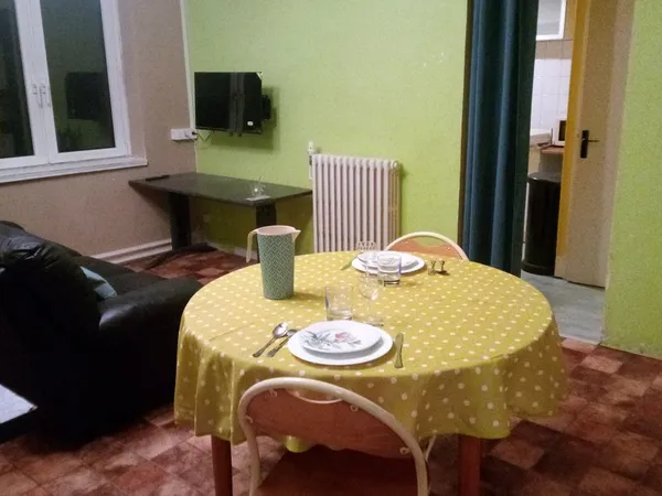 Roubaix Barbieux - Grand T1 Bis 36m² - Calme, Volume & Rangements - Tout Inclus 