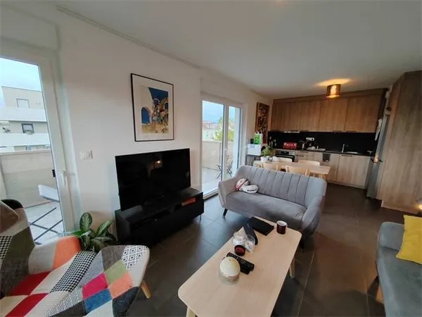 Appartement 3 pièces 61 m² 