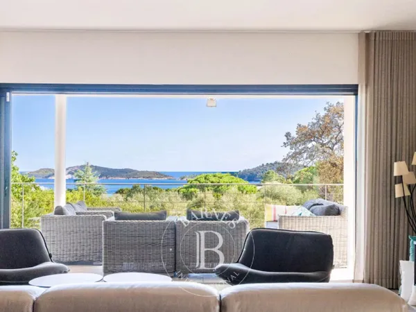 Exclusivité, Pinarello, Villa vue mer, 4 chambres, piscine, plag 