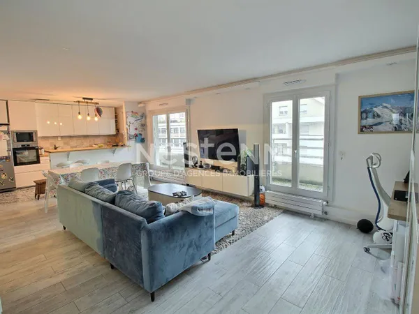 Appartement 4 pièces 103 m² 