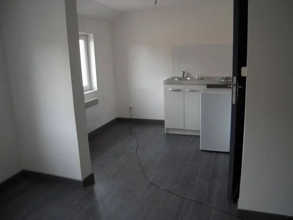 Studio 1 pièce 20 m² 