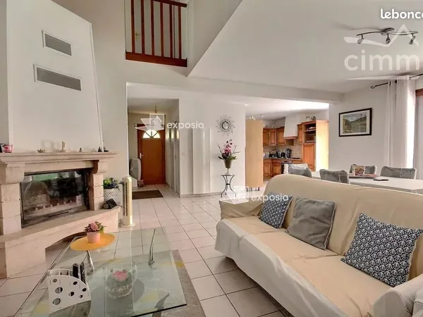 Appartement 4 pièces 119 m² 
