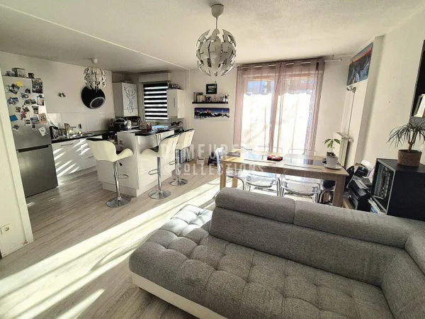 Appartement 3 pièces 63 m² 