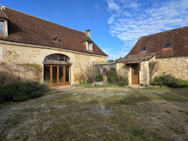 Maison 8 pièces 288 m² 