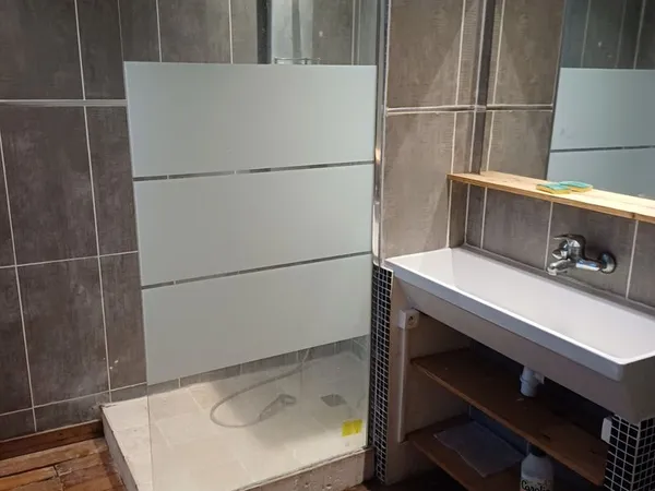 Appartement une chambre cuisine équipée 