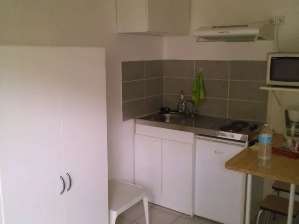 Appartement 1 pièce 13 m² 
