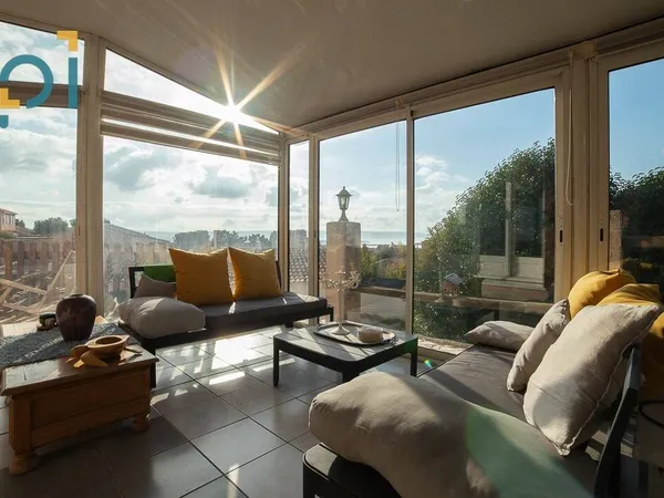 Maison 5 pièces 111 m² 
