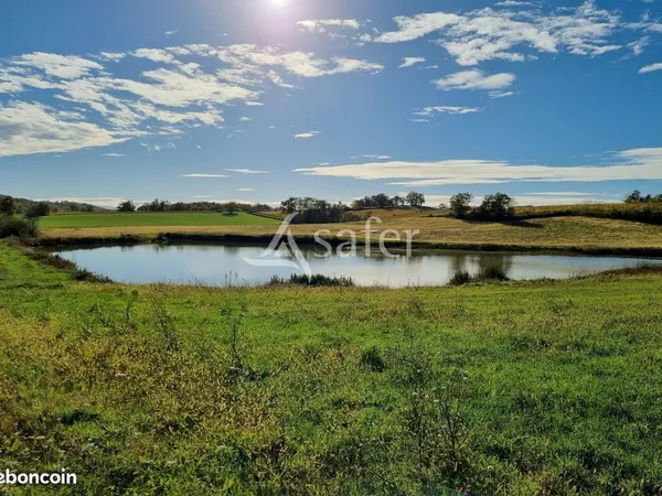 Terrain 312253 m² Madiran 