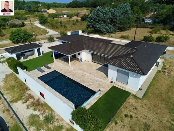 Villa Draguignan 5 pièces 180 m2 