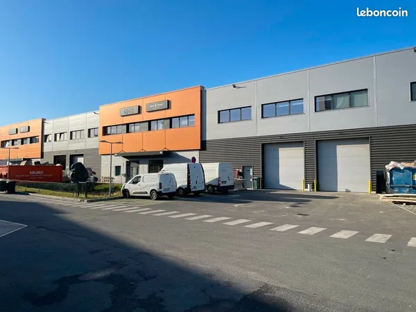 Local bureaux 515 m² 