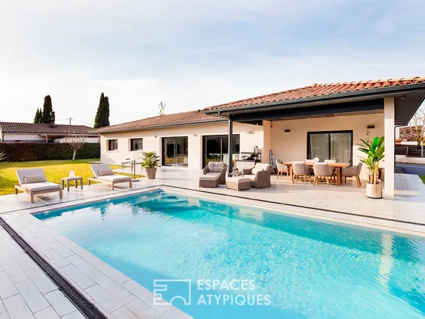 Villa contemporaine avec piscine à Mondonville 