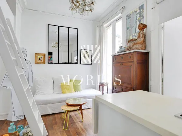 Studio 1 pièce 18 m² 