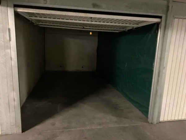 Parking 14 m² 