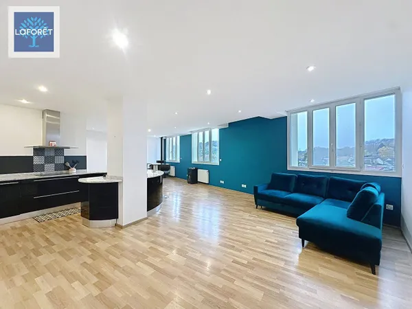 Appartement 4 pièces 122 m² 
