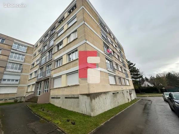 Appartement 4 pièces 79 m² 