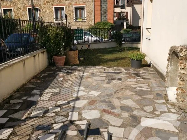 Parking 11 m² 