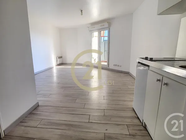 Appartement 1 pièce 28 m² 
