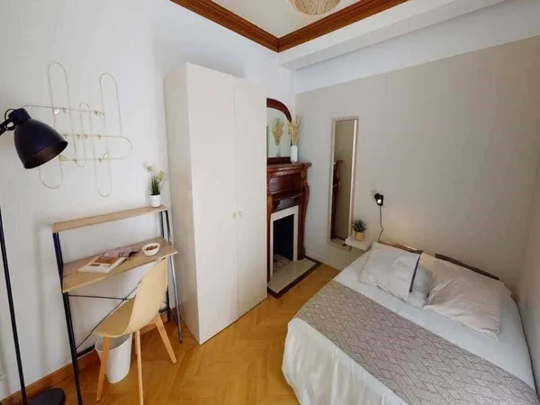 Appartement 1 pièce 15 m² 