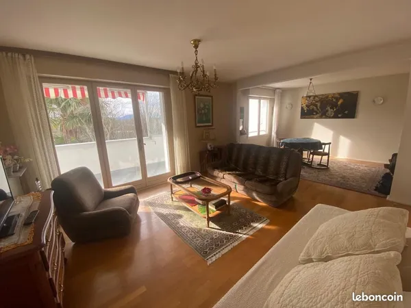 Appartement 3 pièces 103 m² 
