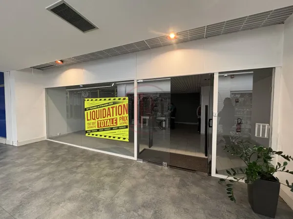 Local commercial 55 m² 