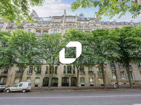 Bureaux 299 m² 