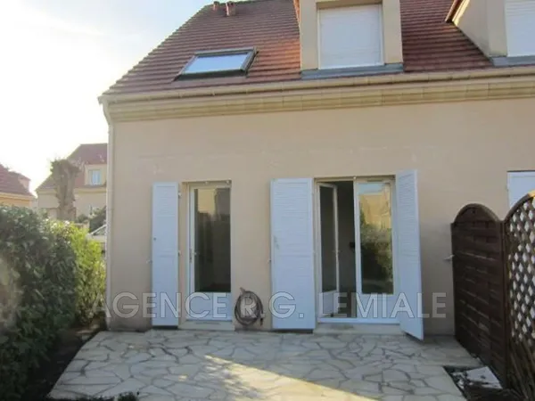 Location maison 5 Pièce(s) 