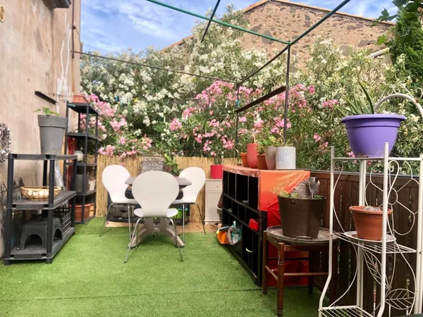 AGDE - Appartement de charme 3 pièces avec terrasse privative 16m2 - Proche mer et commodités 