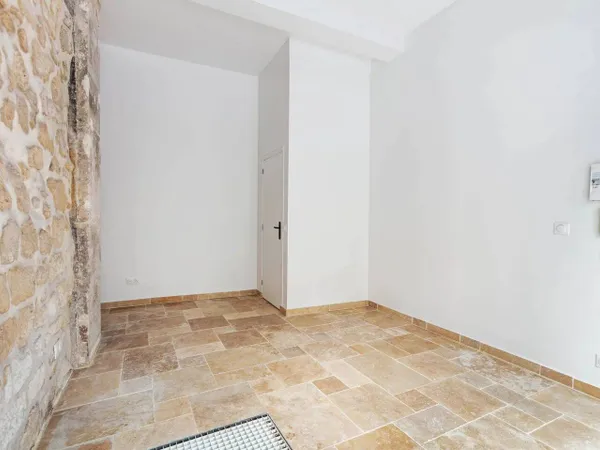 Boutique 2 pièces 24 m² 