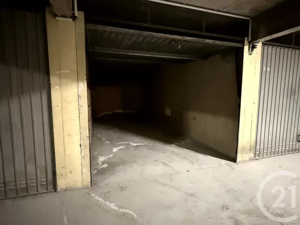Parking 15 m² 