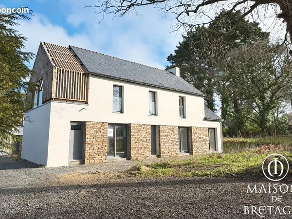 Maison 7 pièces 151 m² 