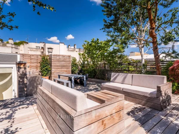 Paris VIIe - Rue de Lille - Penthouse d'exception 