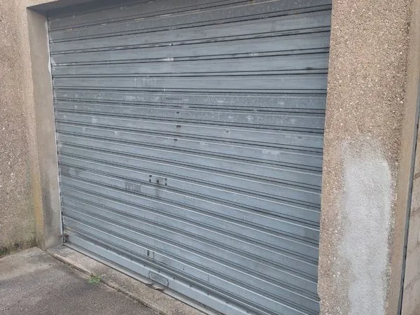 2 garages quartier St Christophe 