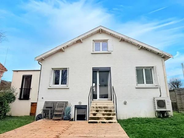 Secteur prisé de l'agglomération - Maison 131 m2 - 4 chambre 
