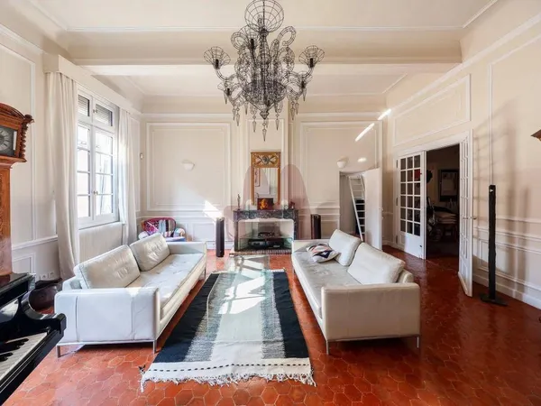 Vends T4 - 177m² - Aix-en-Provence 13100 