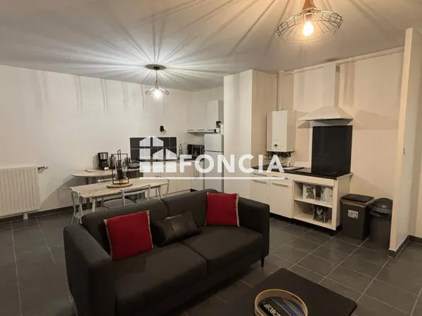 ST MALO T2 vendu Loué - PK et BALCON OUEST 