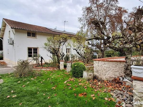 Villa 7 pièces 218 m² 