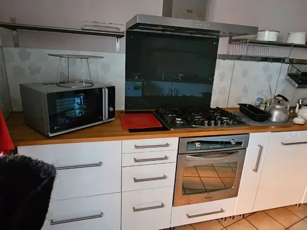 Appartement spacieux au coeur de Saint-André-les-Alpes - centre village 