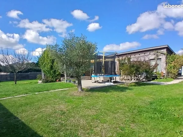 Propriété 4 pièces 117 m² 