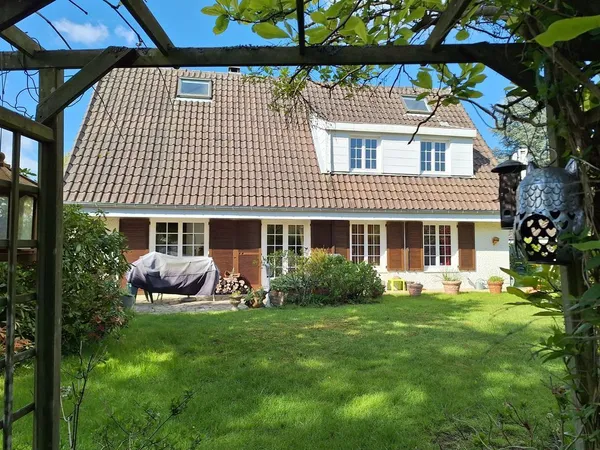 Particulier maison de 164m² à Auffargis 