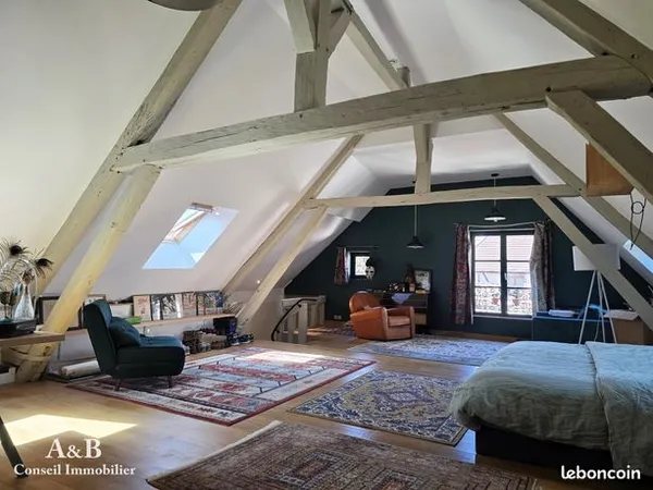Appartement 6 pièces 204 m² 