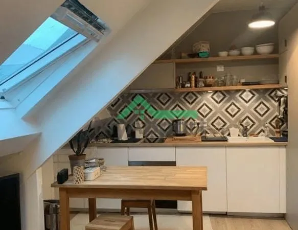 Studio 1 pièce 16 m² 
