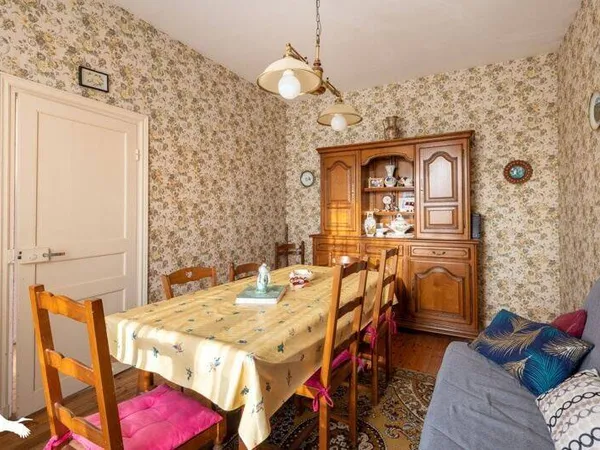 Maison 6 pièces 85 m² 